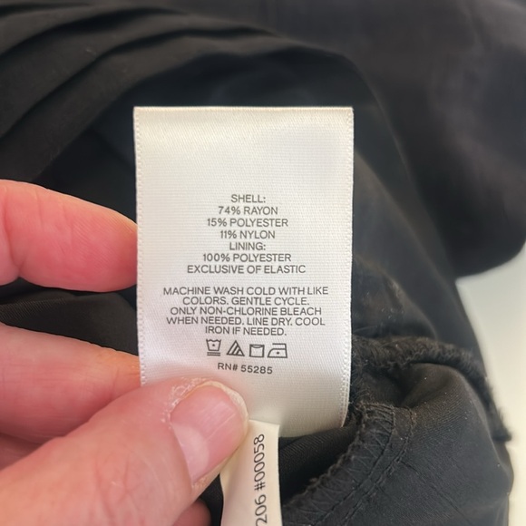 Express Black Casual Classic Round Neck Balloon Short Sleeve Top Size Small - Picture 6 of 6